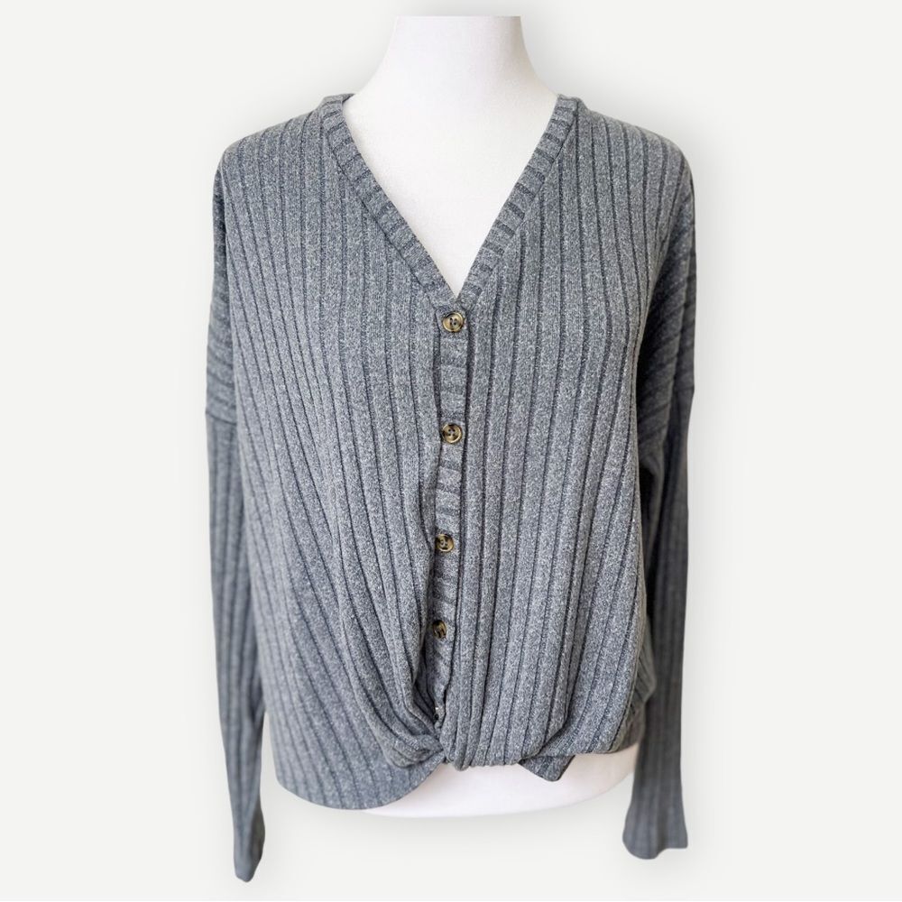 SO Girl’s Junior’s Slouchy Drop Sleeve Gray V-Neck Tunic Top. Shirt. Large.